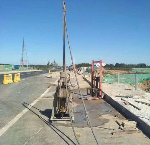 昌宁公路高聚物注浆加固